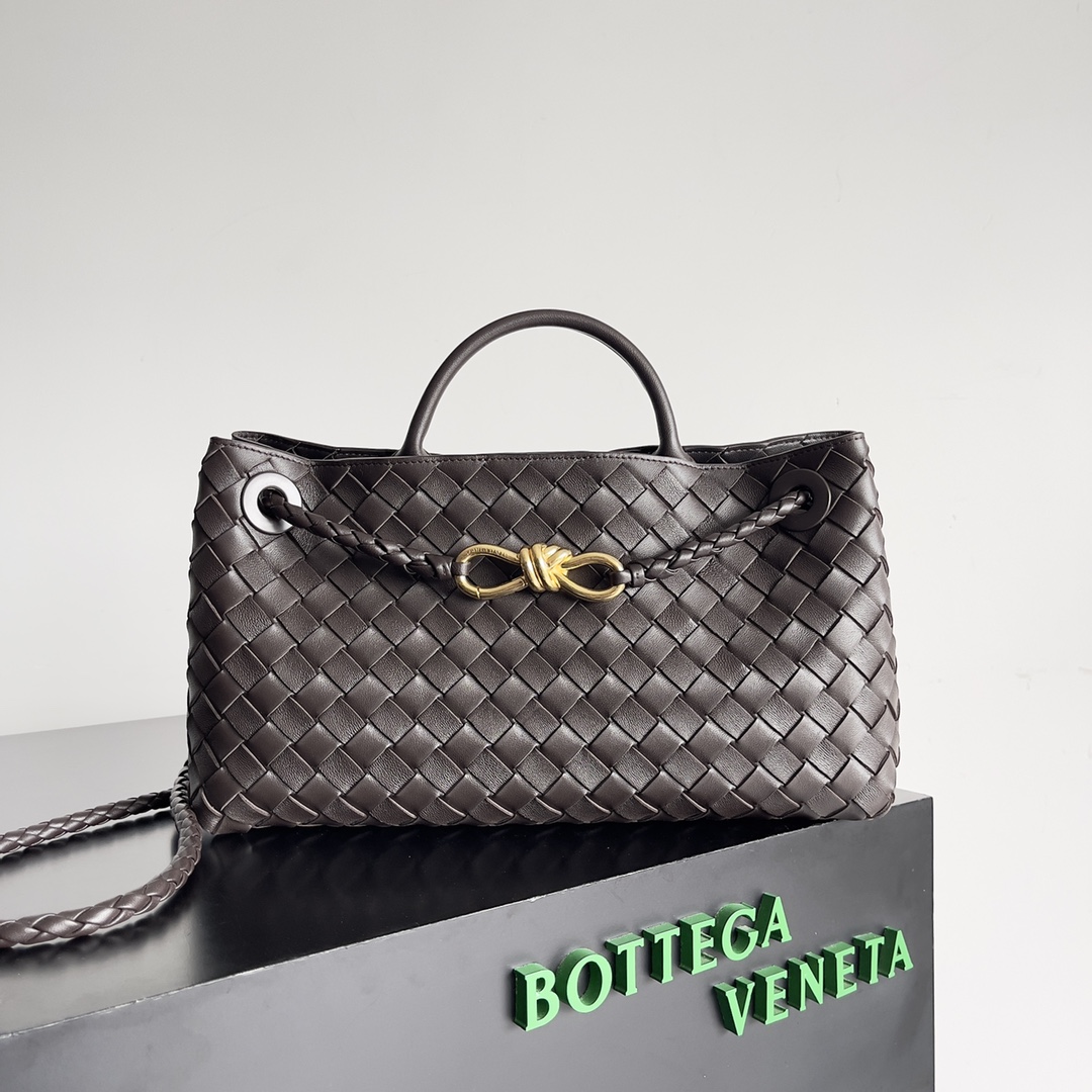 Bottega Veneta Shopping Bags